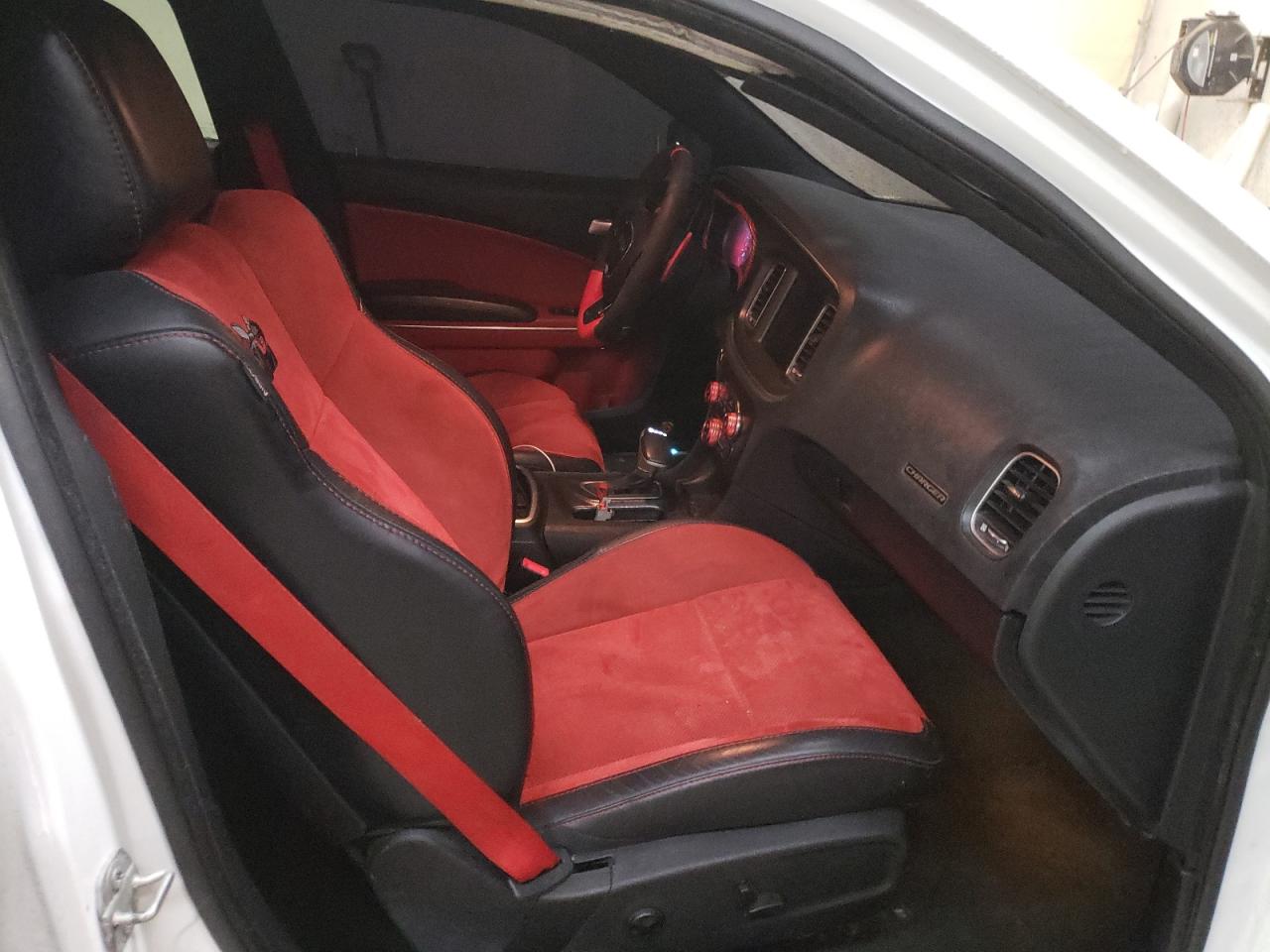 Photo 5 from auction – 2016 DODGE CHARGER R/ with VIN 2C3CDXGJ2GH164529
