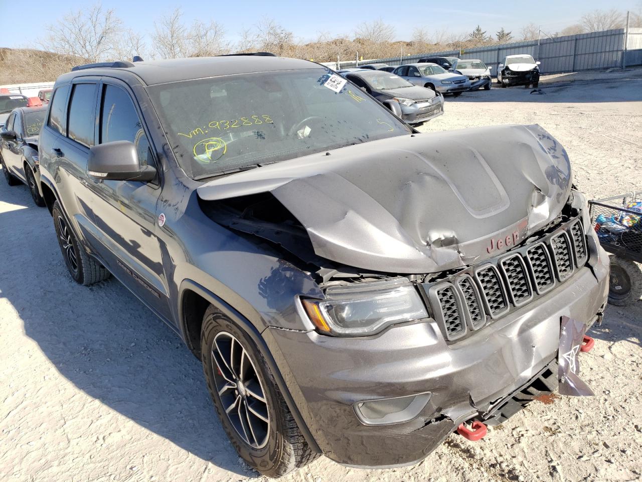 JEEP GRAND CHER 2017 with VIN 1C4RJFLG4HC932888 - Photo from auction