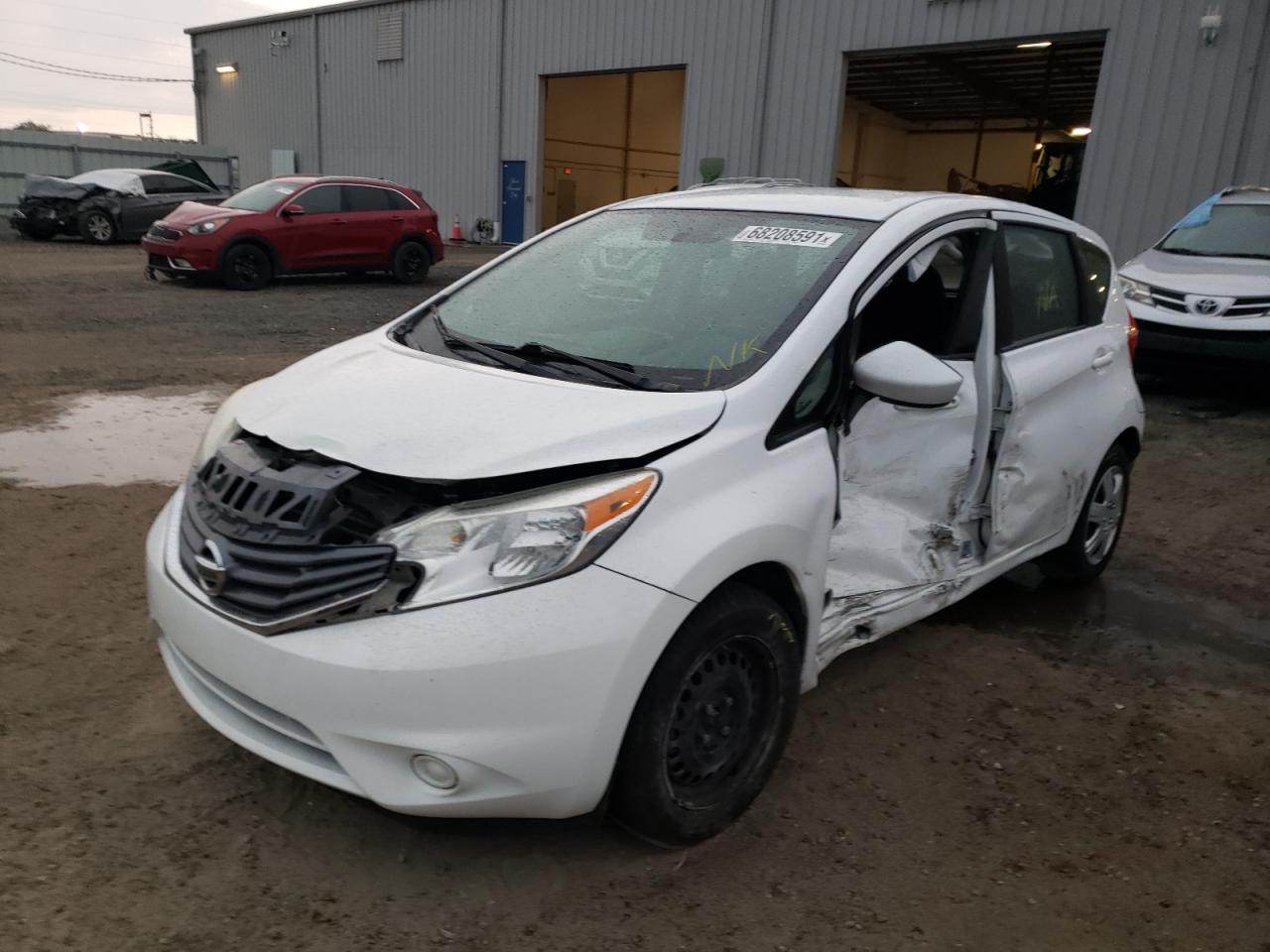 Photo 2 from auction – 2015 NISSAN VERSA NOTE with VIN 3N1CE2CP1FL434607