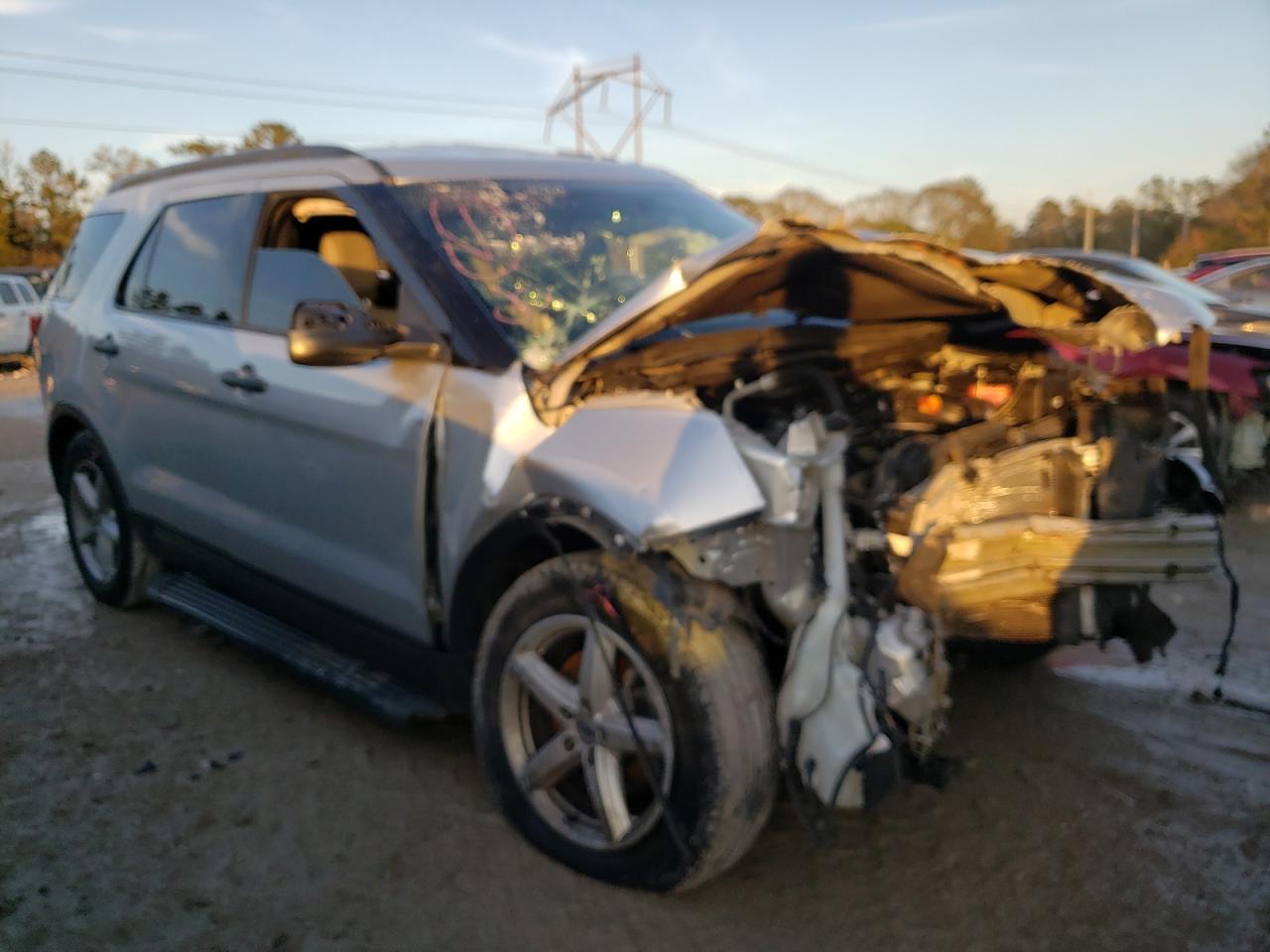 FORD EXPLORER 2018 with VIN 1FM5K7B86JGB26556 - Photo from auction