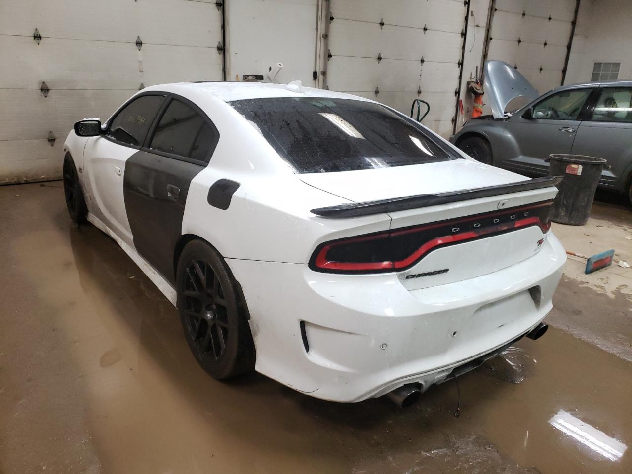 Photo 3 from auction – 2016 DODGE CHARGER R/ with VIN 2C3CDXGJ2GH164529