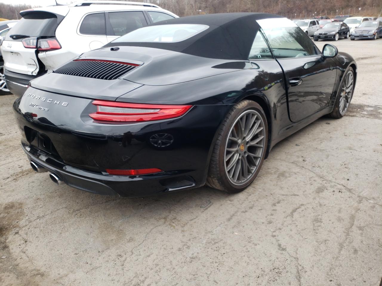 Photo 4 from auction – 2017 PORSCHE 911 CARRER with VIN WP0CA2A91HS141713