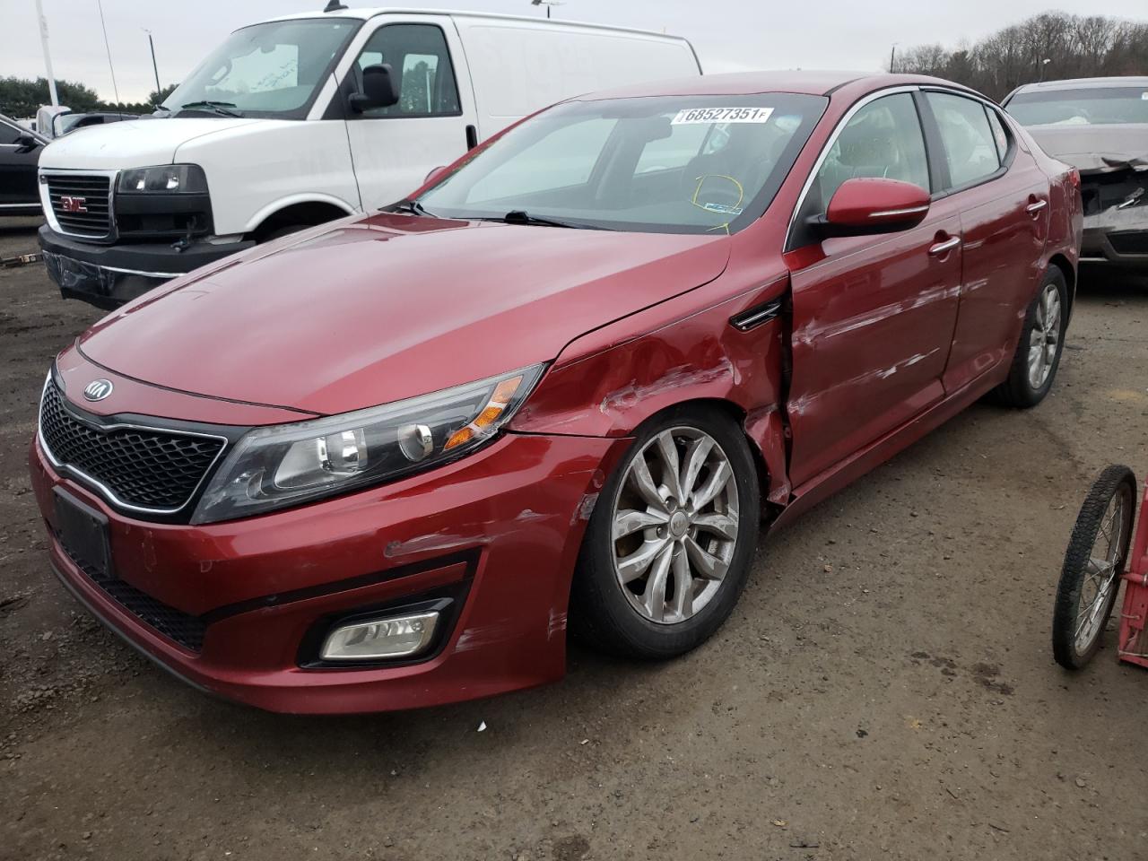 Photo 2 from auction – 2015 KIA OPTIMA LX with VIN 5XXGM4A70FG497841