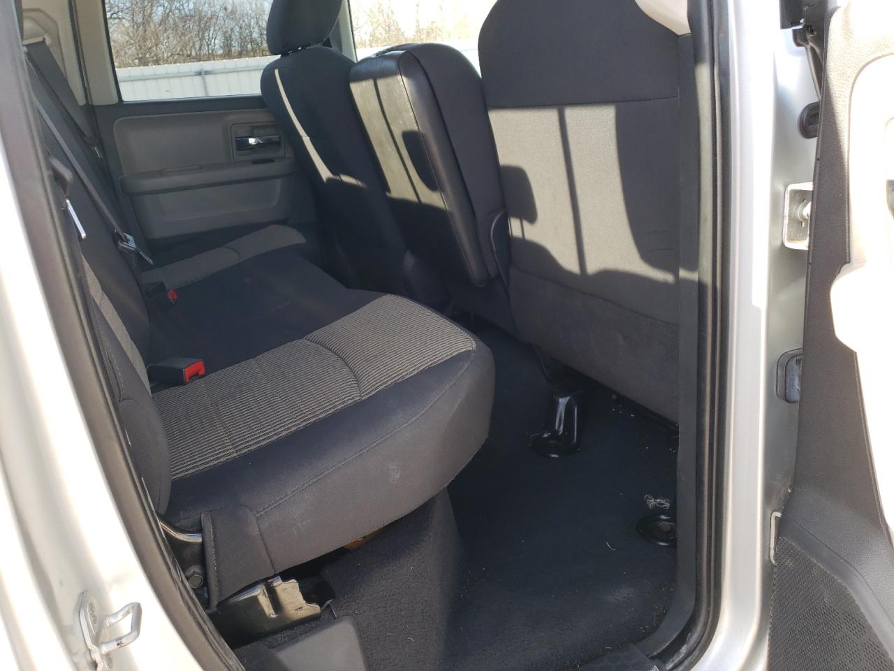 Photo 6 from auction – 2011 DODGE RAM 1500 with VIN 1D7RV1GT3BS664305