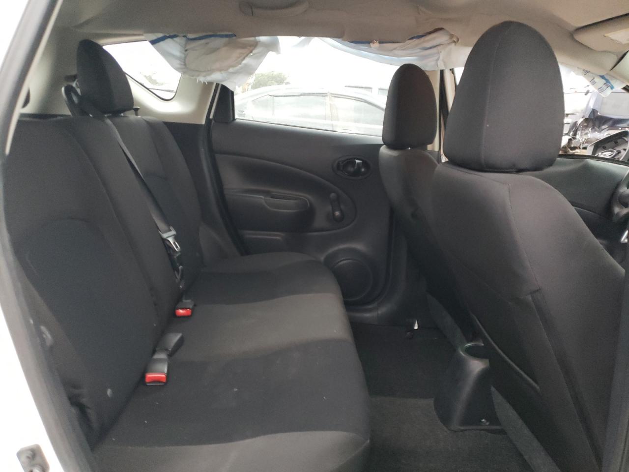 Photo 6 from auction – 2015 NISSAN VERSA NOTE with VIN 3N1CE2CP1FL434607