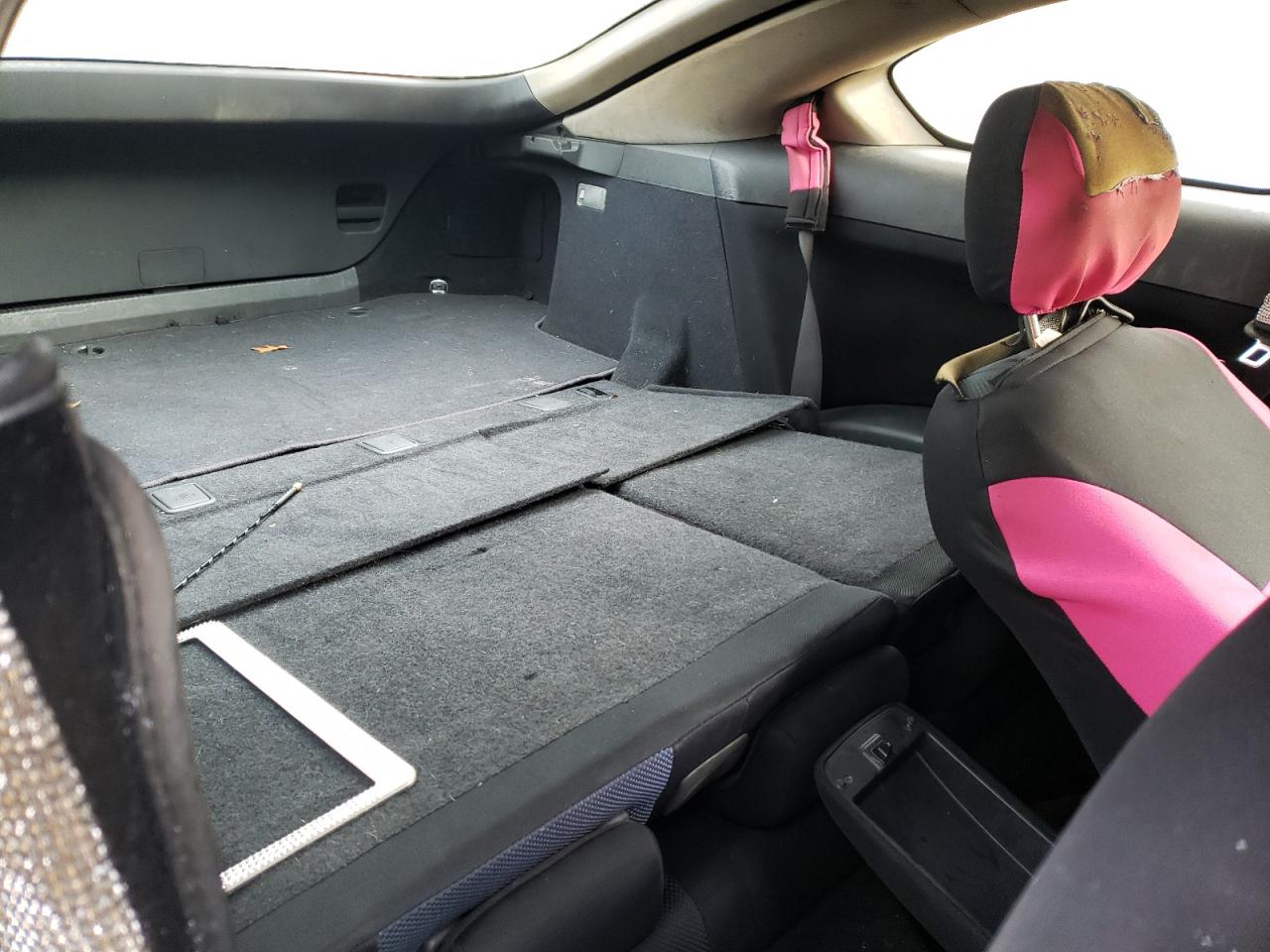 Photo 6 from auction – 2007 TOYOTA SCION TC with VIN JTKDE167070169046