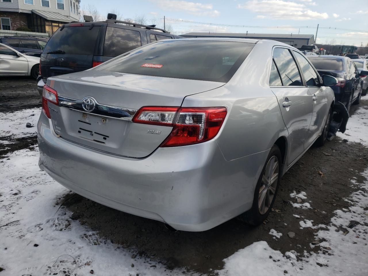 Photo 4 from auction – 2013 TOYOTA CAMRY L with VIN 4T1BF1FK1DU212695