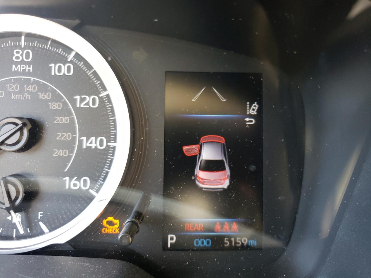 Photo 8 from auction – 2020 TOYOTA COROLLA LE with VIN 5YFEPRAE5LP099991
