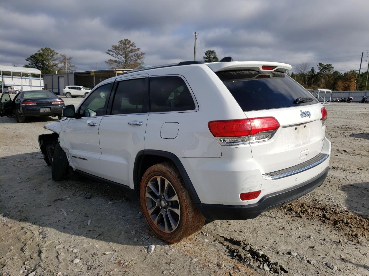 Photo 3 from auction – 2018 JEEP GRAND CHER with VIN 1C4RJEBG3JC253468