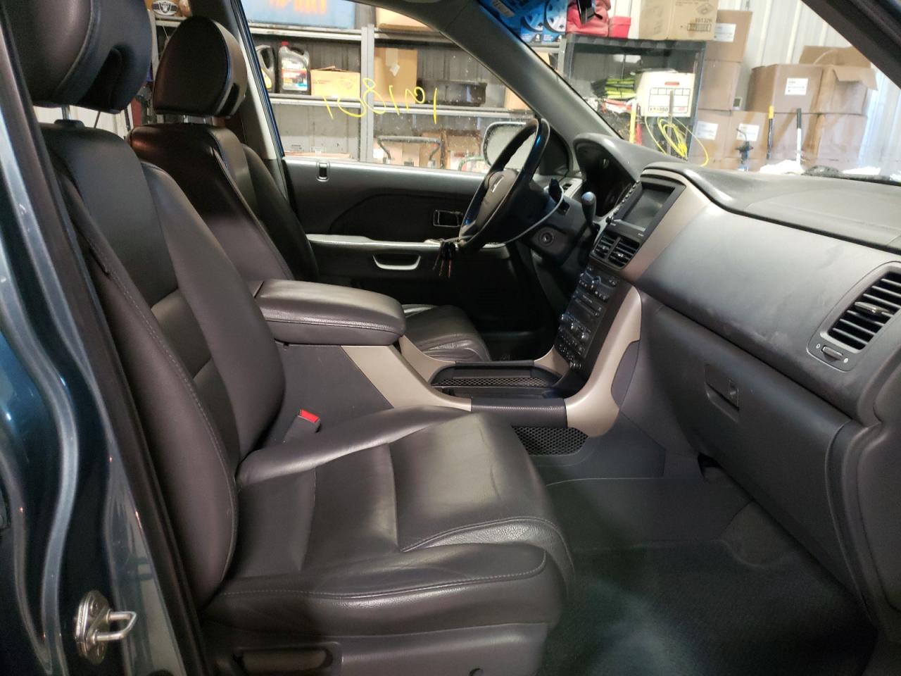 Photo 5 from auction – 2008 HONDA PILOT EXL with VIN 5FNYF18758B021433
