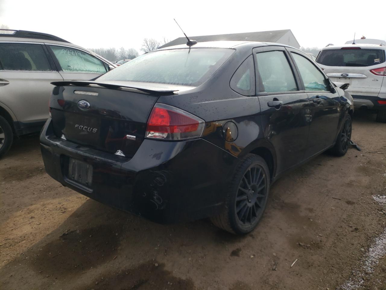 Photo 4 from auction – 2011 FORD FOCUS SES with VIN 1FAHP3GN3BW116350