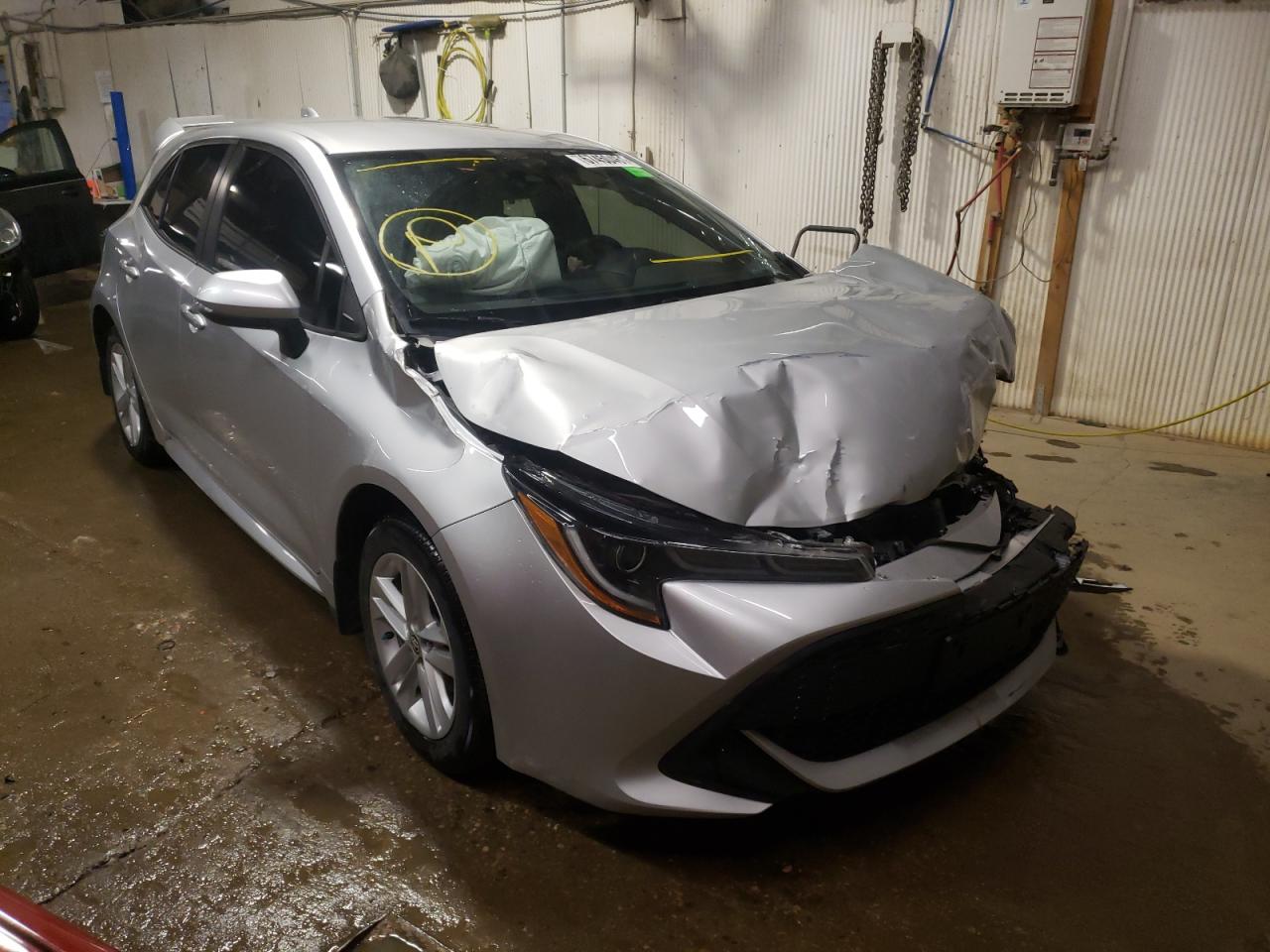 TOYOTA COROLLA SE 2019 with VIN JTNK4RBE2K3064595 - Photo from auction