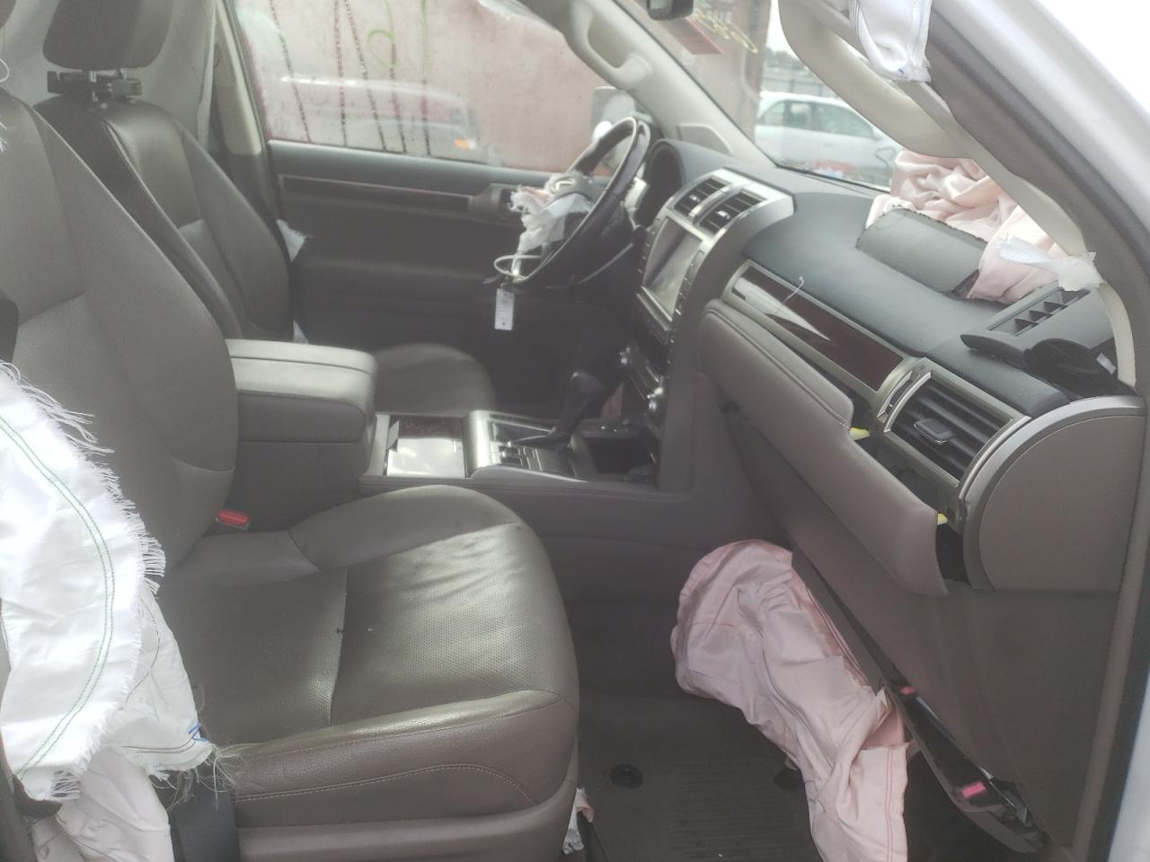 Photo 5 from auction – 2019 LEXUS GX 460 with VIN JTJBM7FX9K5215762