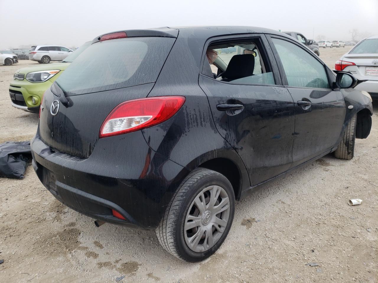 Photo 4 from auction – 2013 MAZDA 2 with VIN JM1DE1KY3D0161895