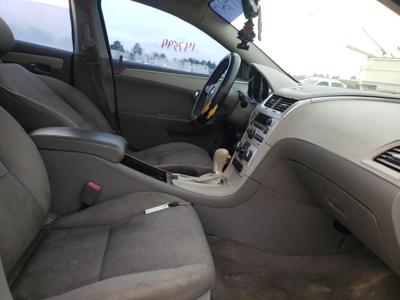 Photo 5 from auction – 2012 CHEVROLET MALIBU LS with VIN 1G1ZB5E04CF165793