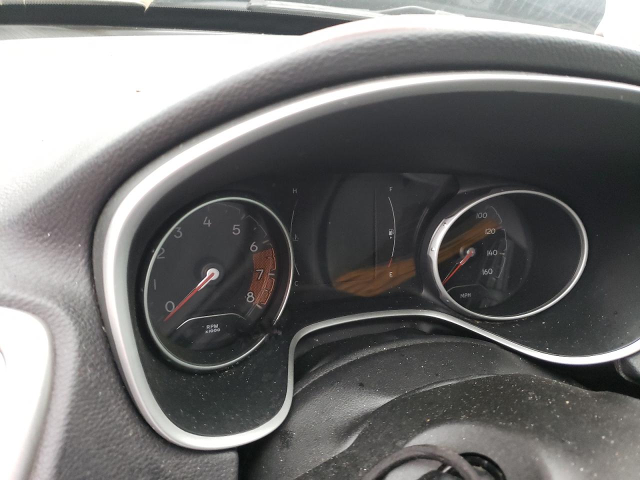 Photo 8 from auction – 2018 JEEP COMPASS LA with VIN 3C4NJDBB7JT282022