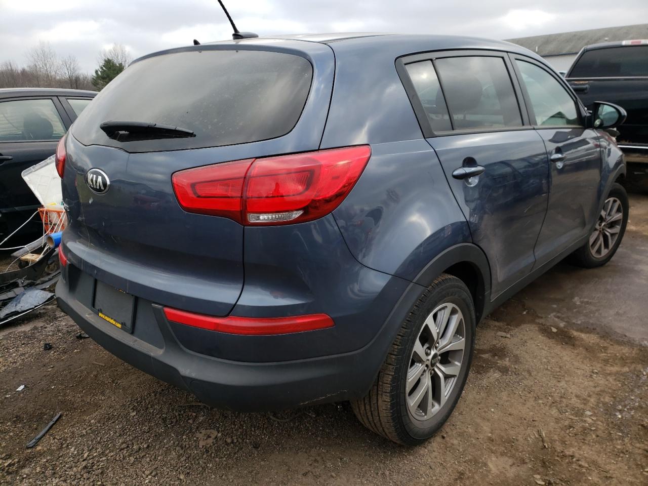 Photo 4 from auction – 2015 KIA SPORTAGE L with VIN KNDPB3AC2F7781753