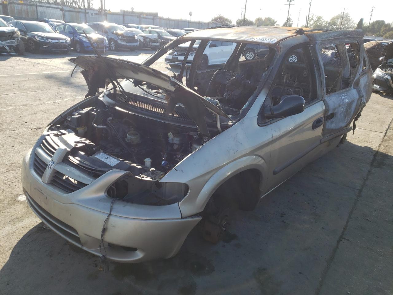Photo 2 from auction – 2006 DODGE GRAND CARA with VIN 1D4GP24R86B553848