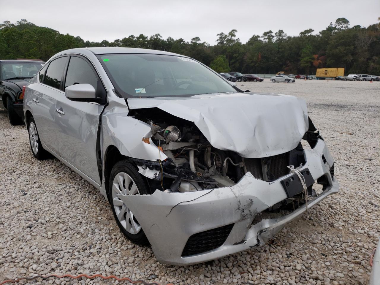 NISSAN SENTRA S 2017 with VIN 3N1AB7AP1HY280423 - Photo from auction