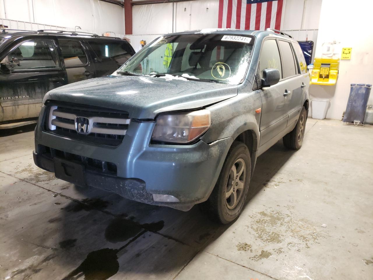Photo 2 from auction – 2008 HONDA PILOT EXL with VIN 5FNYF18758B021433