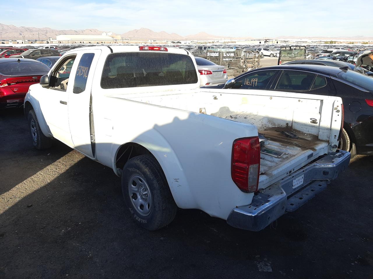 Photo 3 from auction – 2015 NISSAN FRONTIER S with VIN 1N6BD0CTXFN768452