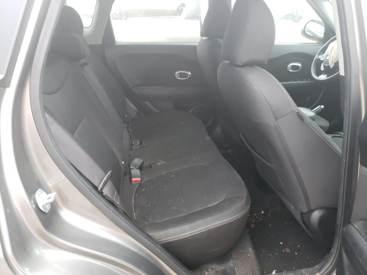 Photo 6 from auction – 2014 KIA SOUL with VIN KNDJN2A22E7026129