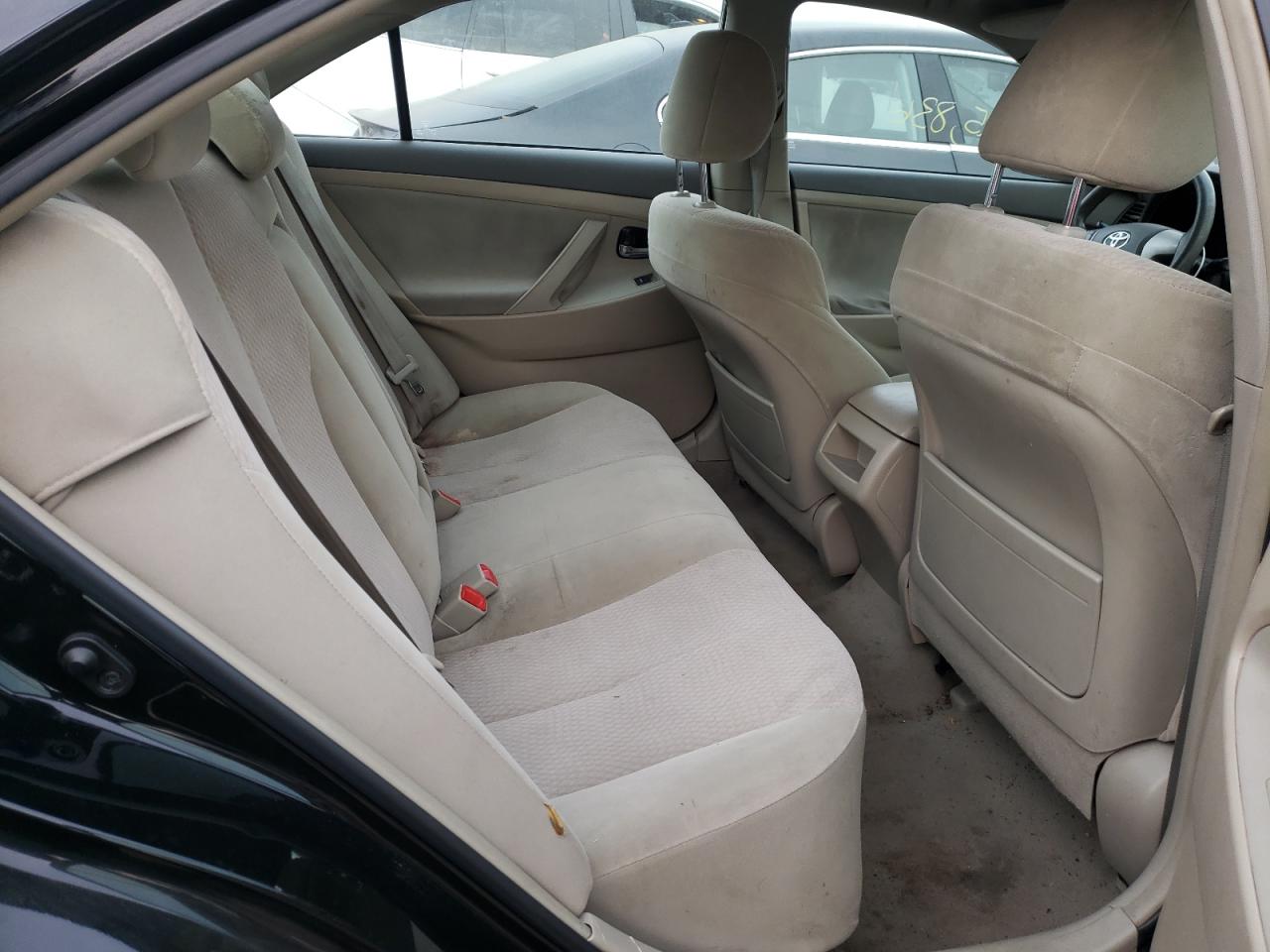Photo 6 from auction – 2010 TOYOTA CAMRY BASE with VIN 4T4BF3EK7AR011107