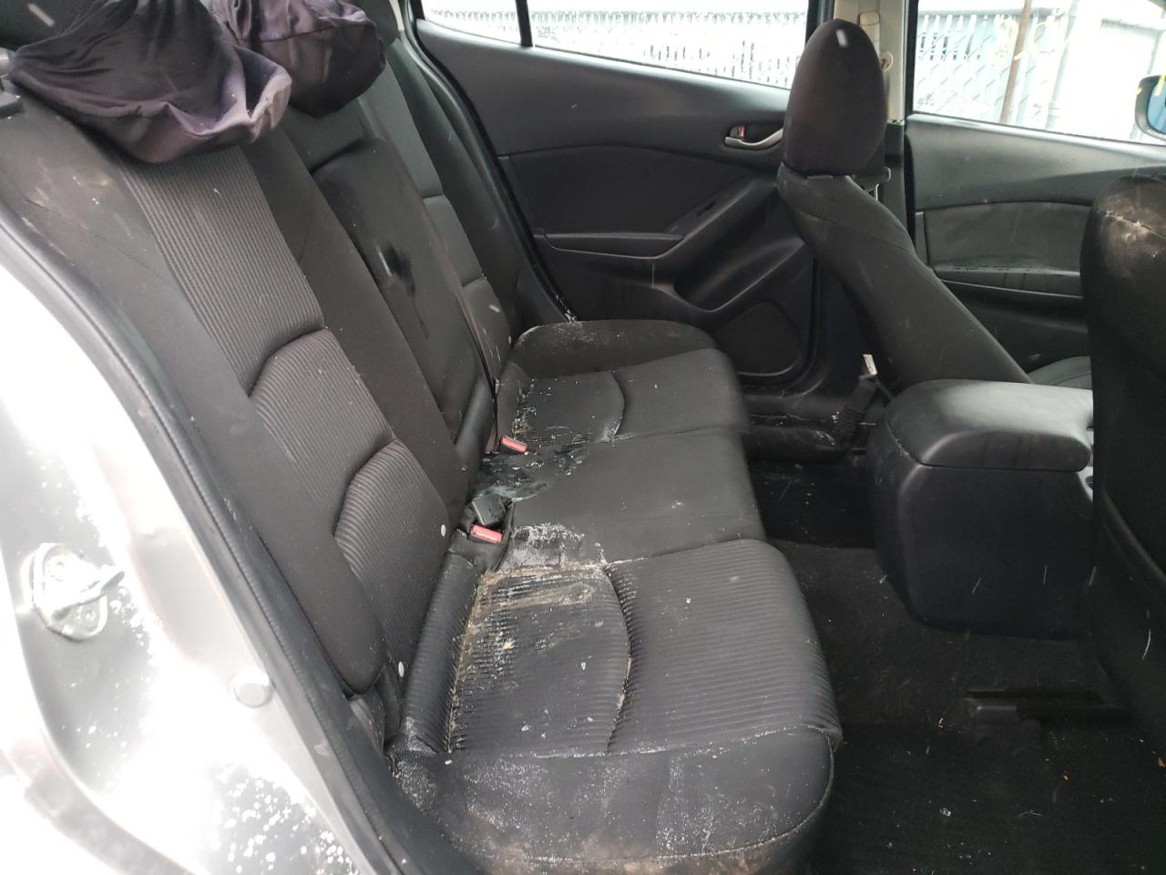Foto 6 de la subasta – 2015 MAZDA MAZDA3 con VIN 3MZBM1V71FM168998