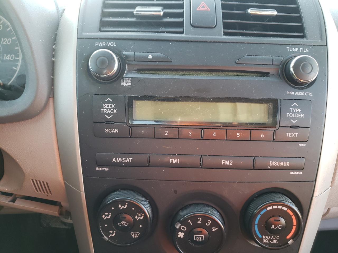 Photo 9 from auction – 2010 TOYOTA COROLLA BA with VIN 2T1BU4EE5AC380131