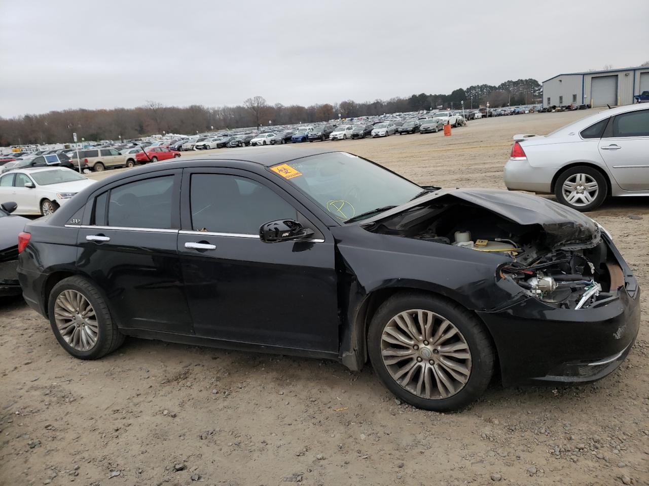 Photo 9 from auction – 2012 CHRYSLER 200 LIMITE with VIN 1C3CCBCB7CN267838