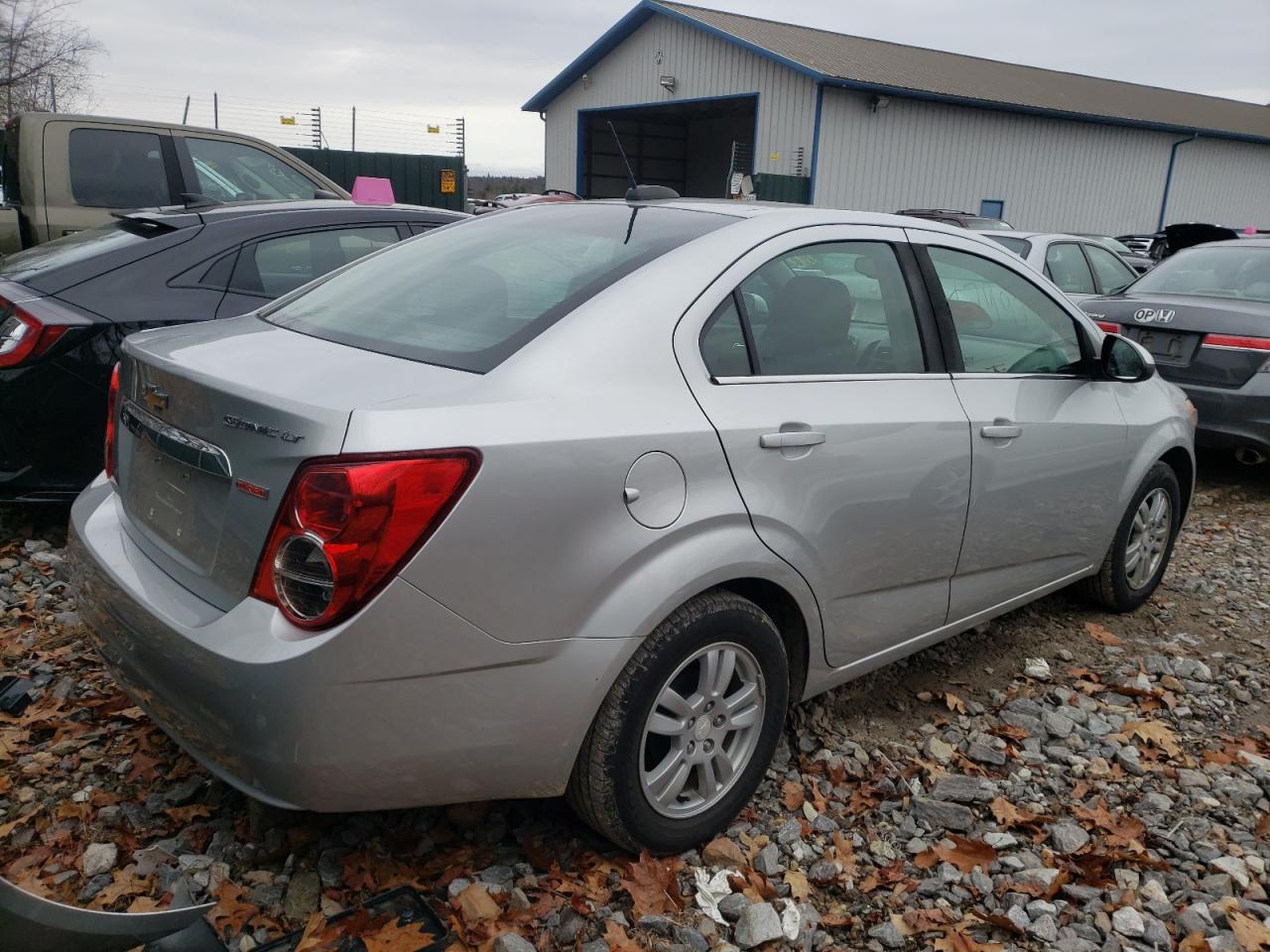 Photo 4 from auction – 2015 CHEVROLET SONIC LT with VIN 1G1JC5SB9F4219881