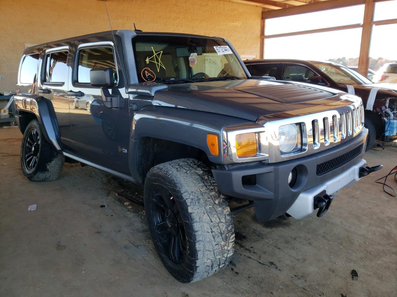 Photo 1 from auction – 2008 HUMMER H3 with VIN 5GTEN13EX88113173