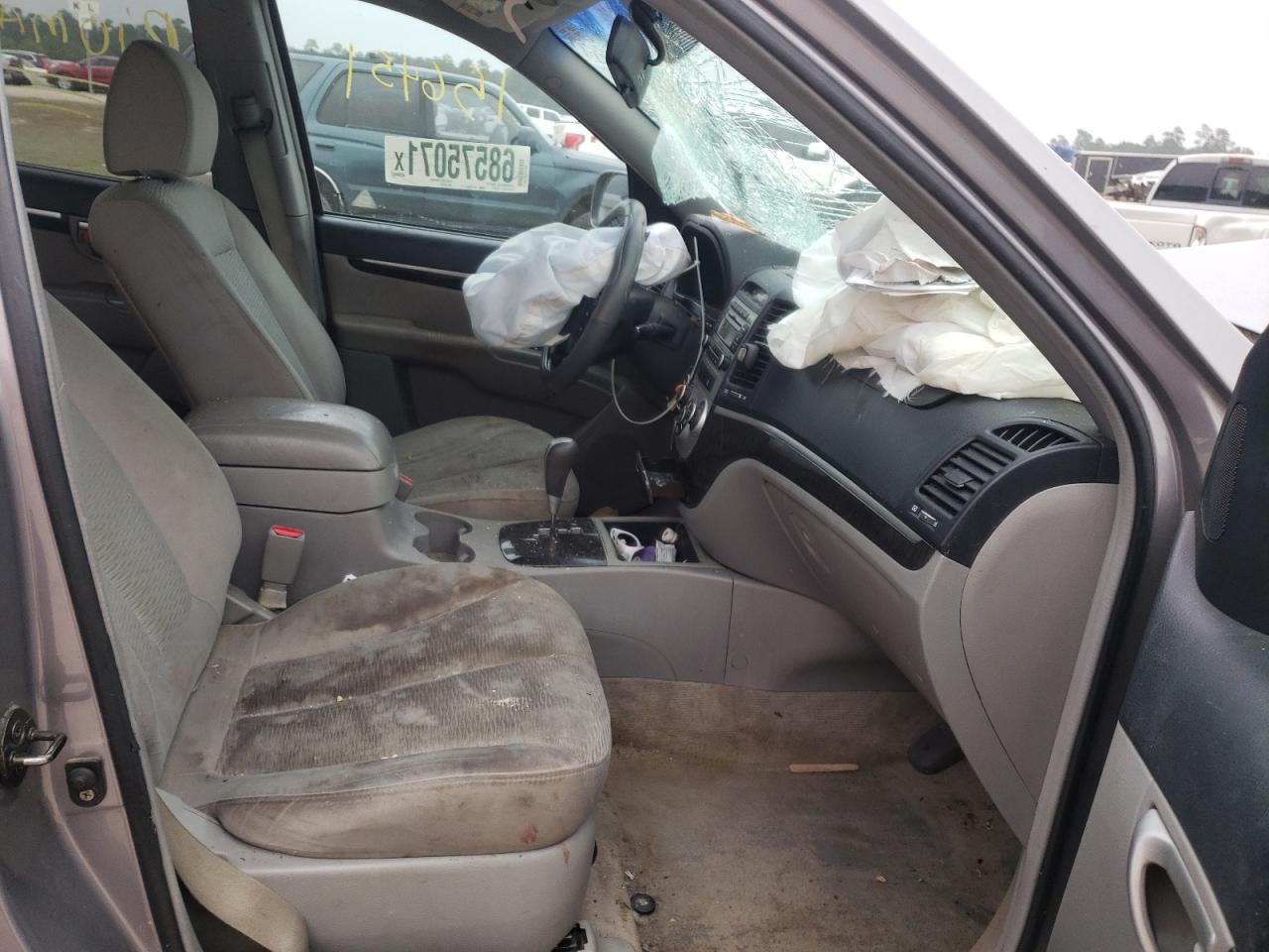 Photo 5 from auction – 2007 HYUNDAI SANTA FE G with VIN 5NMSG13D07H051968