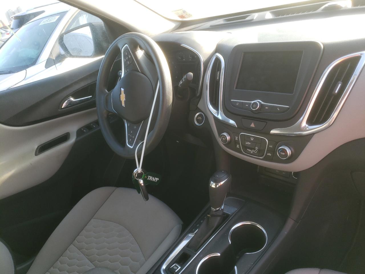 Photo 9 from auction – 2020 CHEVROLET EQUINOX LS with VIN 3GNAXHEV8LS628458