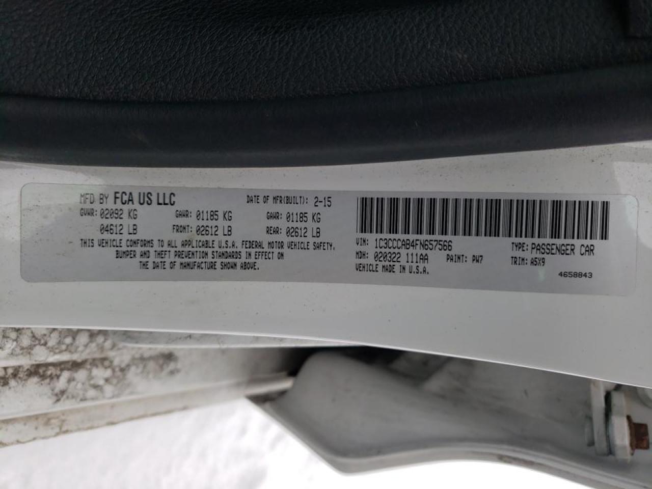 Photo 10 from auction – 2015 CHRYSLER 200 LIMITE with VIN 1C3CCCAB4FN657566