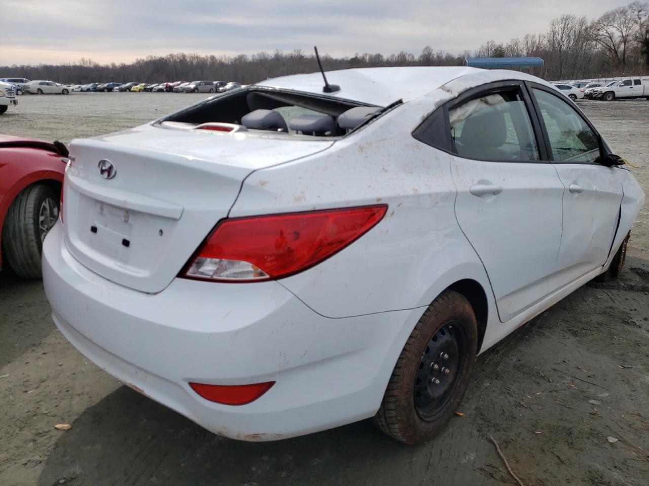 Photo 4 from auction – 2017 HYUNDAI ACCENT SE with VIN KMHCT4AE9HU307818