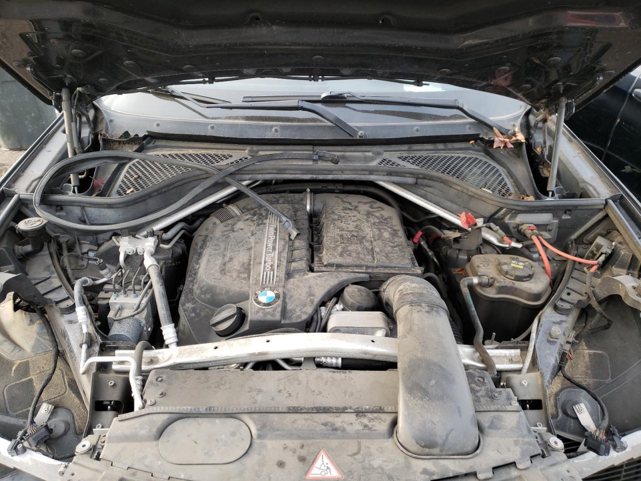 Photo 7 from auction – 2015 BMW X5 XDRIVE3 with VIN 5UXKR0C51F0K58430