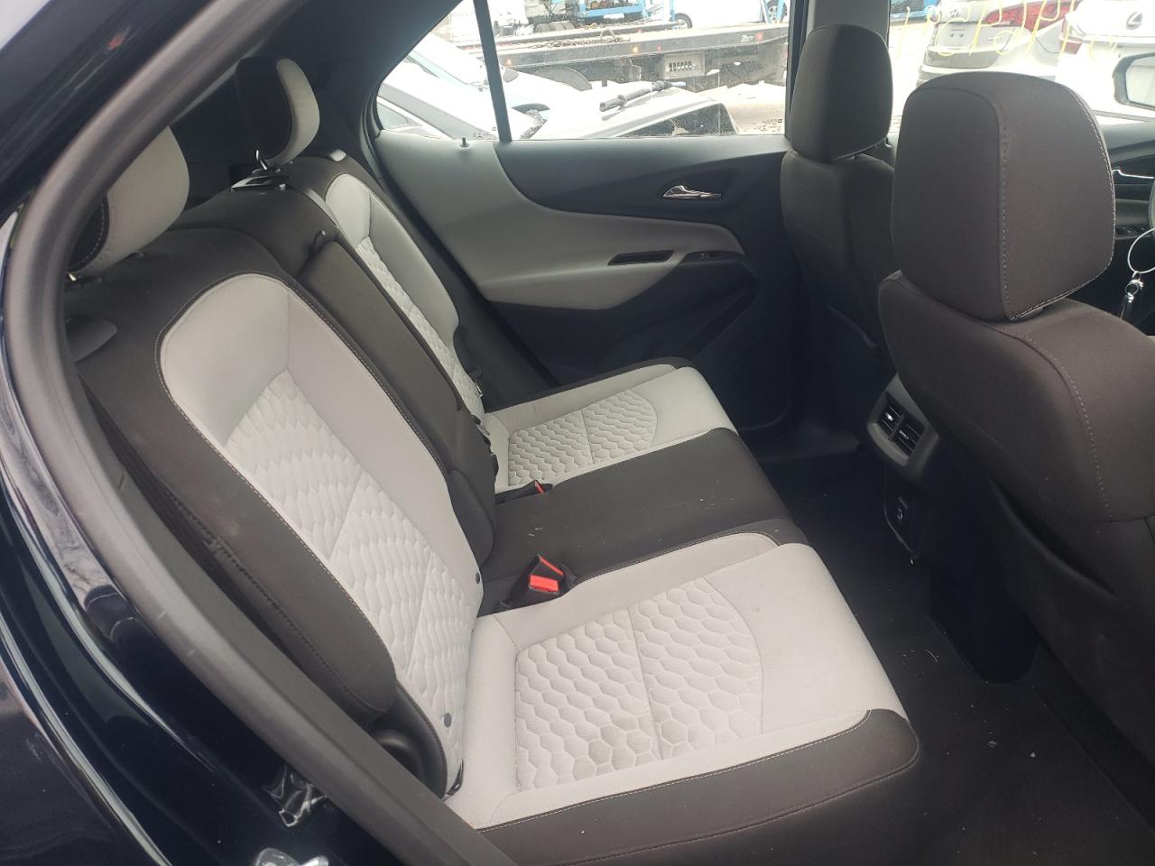 Photo 6 from auction – 2020 CHEVROLET EQUINOX LS with VIN 3GNAXHEV7LS702114