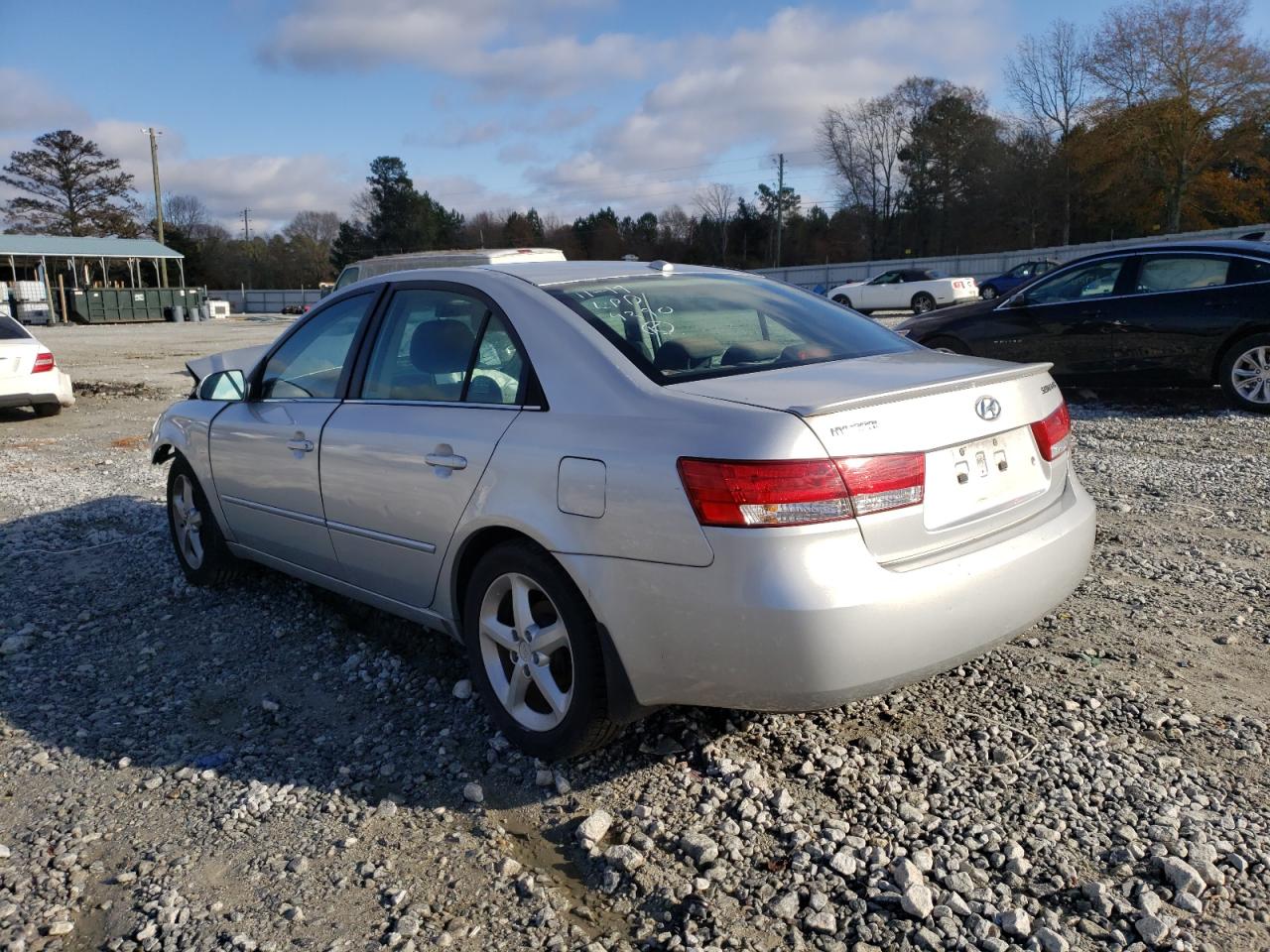 Photo 3 from auction – 2008 HYUNDAI SONATA SE with VIN 5NPEU46C18H344390