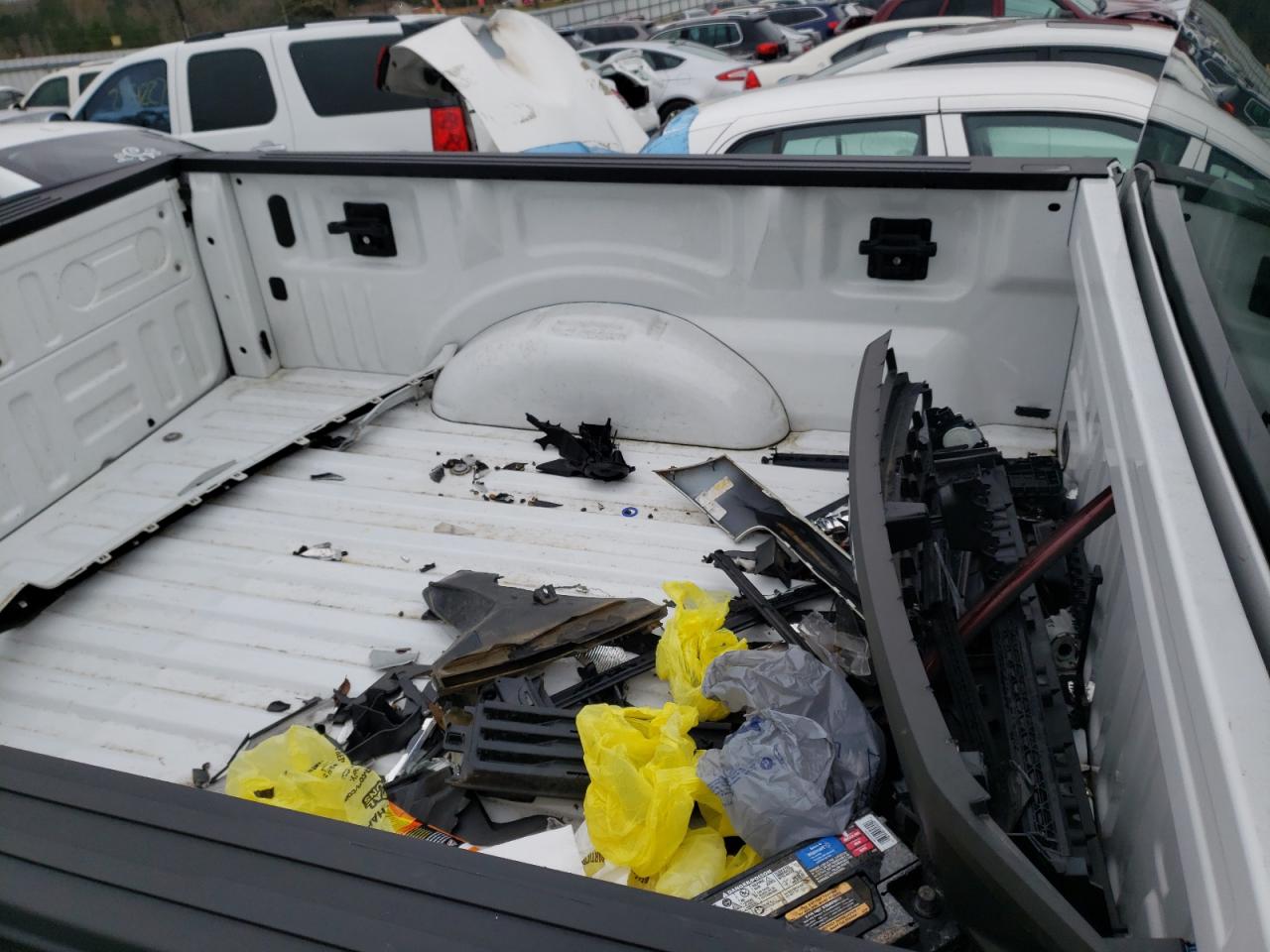 صورة رقم 6 من المزاد - 2018 FORD F150 مع VIN 1FTMF1CB9JFE36301