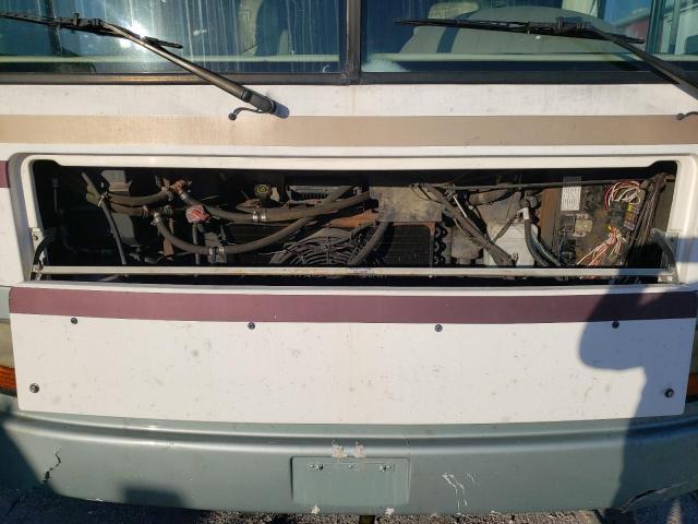 Photo 7 from auction – 2000 WORKHORSE CUSTOM CHASSIS MOTORHOME with VIN 5B4LP37J4X3311292