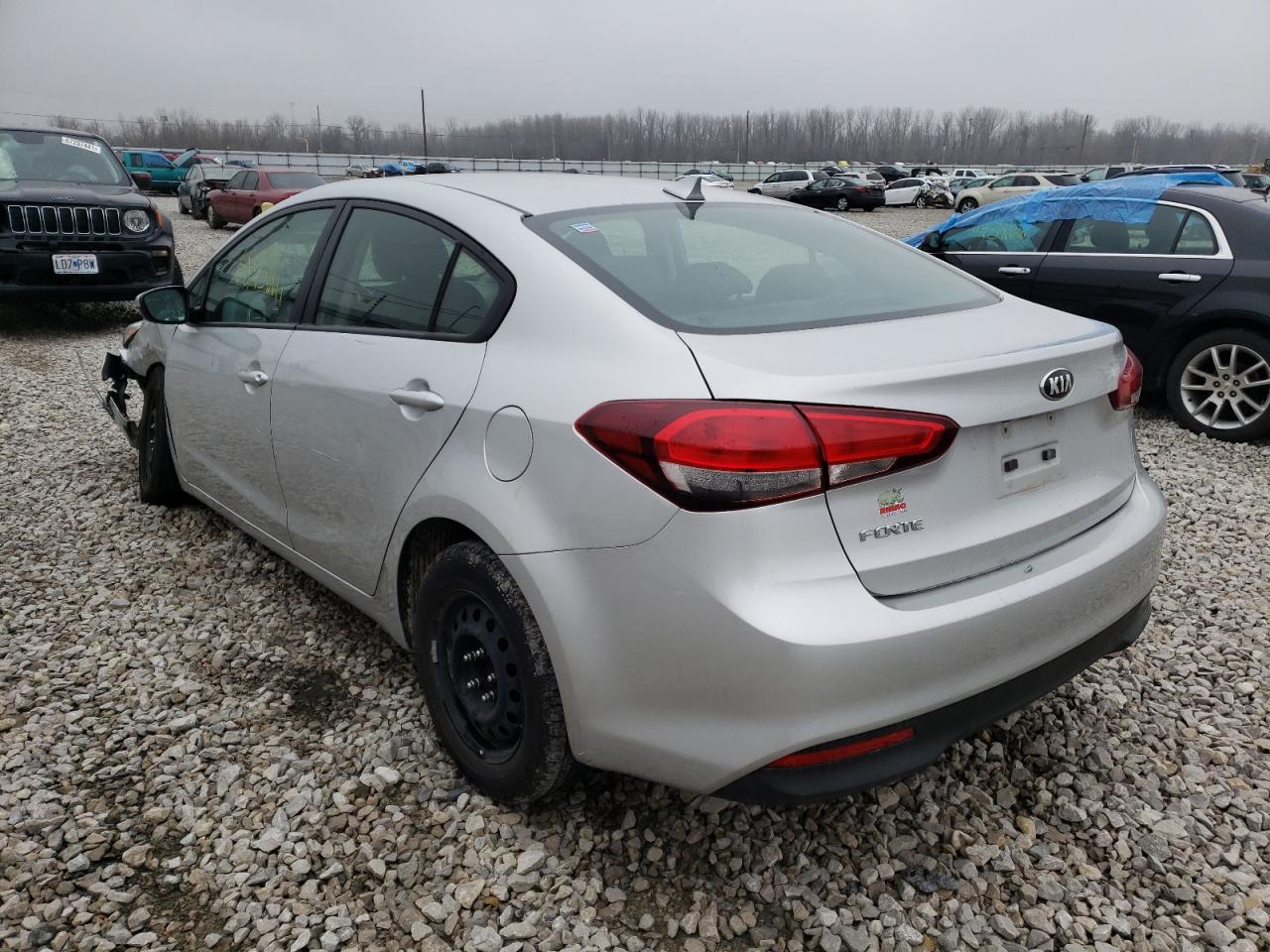 Zdjęcie 3 z aukcji – 2019 KIA FORTE LX z VIN 3KPFK4A78HE061297