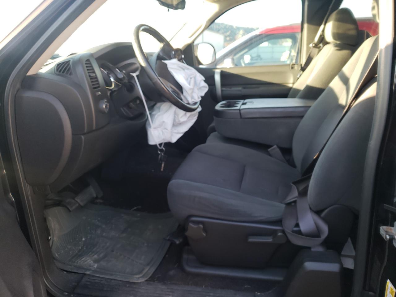 Foto 5 de la subasta – 2009 CHEVROLET SILVERADO con VIN 2GCEK29J591111863