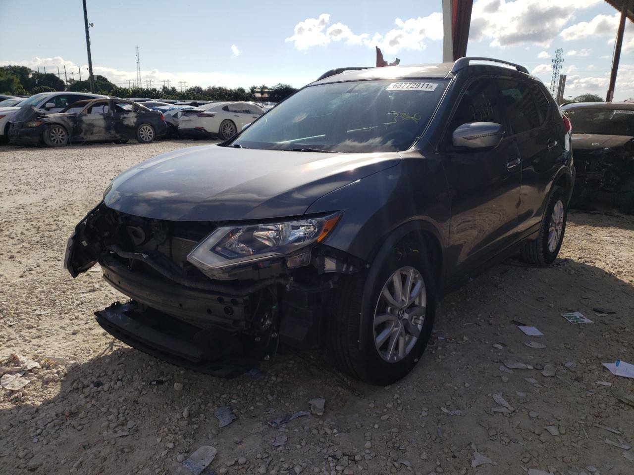 Photo 2 from auction – 2017 NISSAN ROGUE S with VIN KNMAT2MT7HP531159