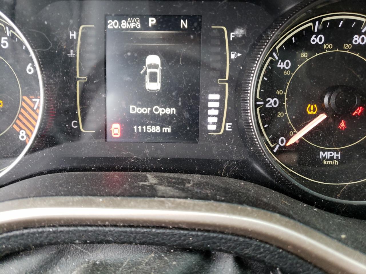 Zdjęcie 8 z aukcji – 2014 JEEP CHEROKEE L z VIN 1C4PJLCS2EW299876