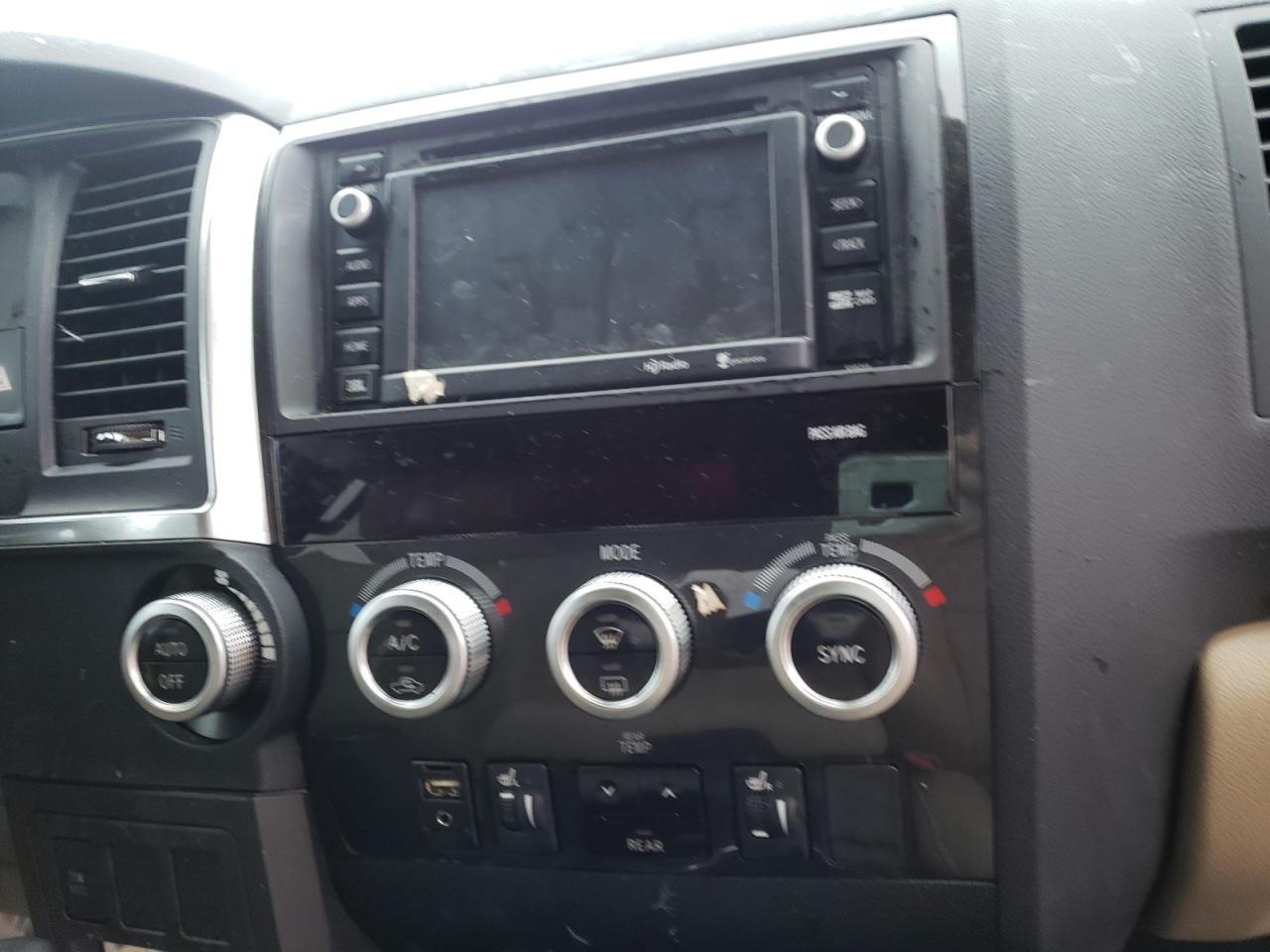 Photo 9 from auction – 2018 TOYOTA SEQUOIA LI with VIN 5TDKY5G16JS071389