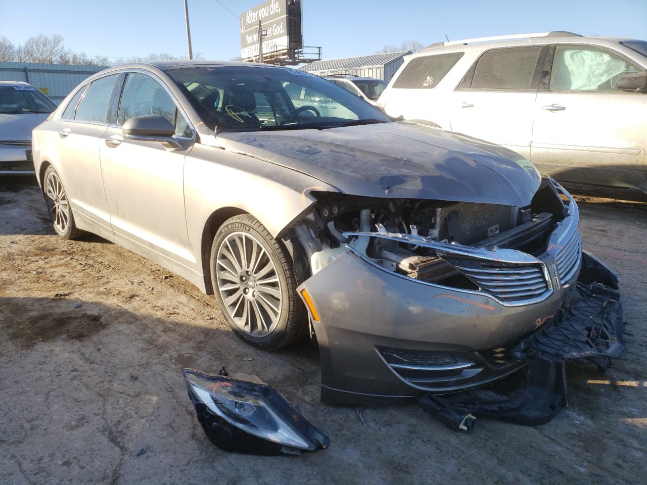 LINCOLN MKZ 2015 with VIN 3LN6L2J96FR629261 - Photo from auction