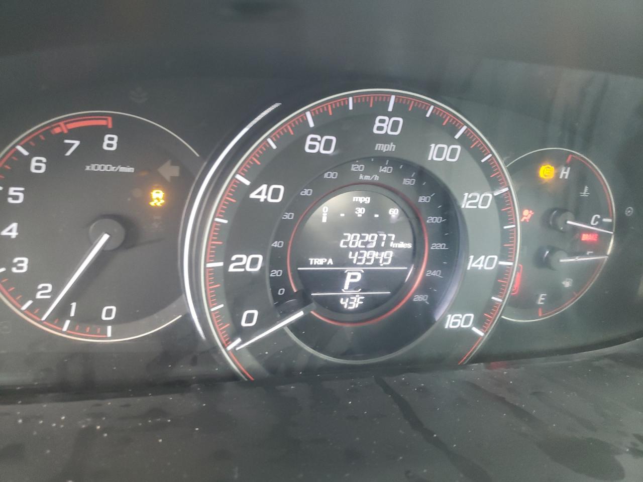Photo 8 from auction – 2015 HONDA ACCORD S with VIN 1HGCR2F51FA070936