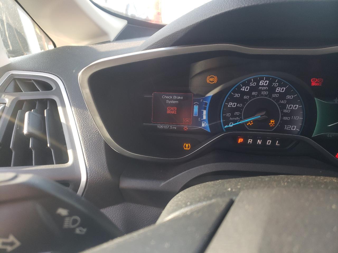 Photo 8 from auction – 2013 FORD C-MAX SEL with VIN 1FADP5BU6DL550033
