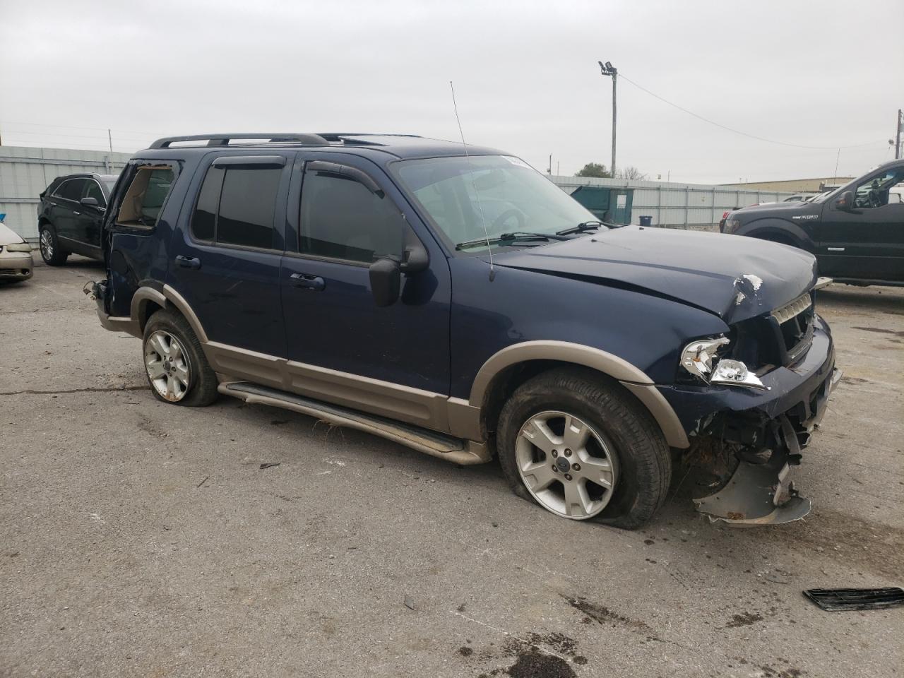 Photo 9 from auction – 2003 FORD EXPLORER E with VIN 1FMZU74K13UC54471